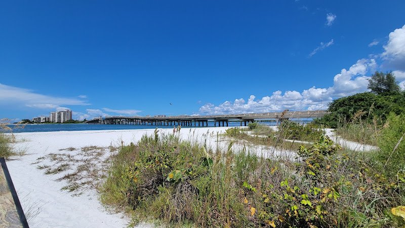 Lover’s Key Beach