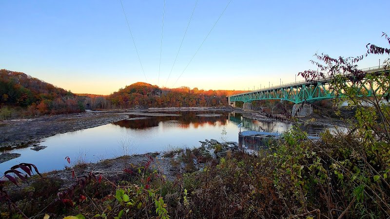 Canalside Rail Trail