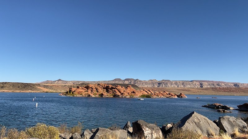 Sand Hollow State Park